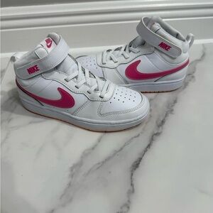 Nike Kids' Court Borough Mid 2 White and Pink size 3 Girl's NEW
